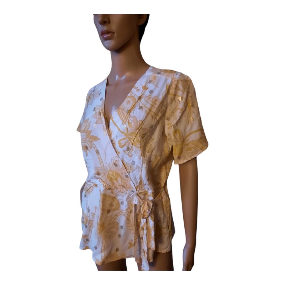 ❤️HARVE BENARD, size L ,woman blouse NWT, White and floral - Picture 4 of 8